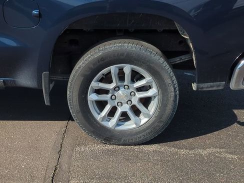 Used 2022 Chevrolet Silverado 1500 LT image 11