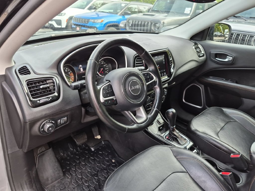Used 2020 Jeep Compass Limited AWD/4WD image 12