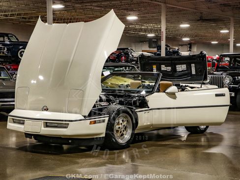 Used 1986 Chevrolet Corvette Pace Car Edition image 50