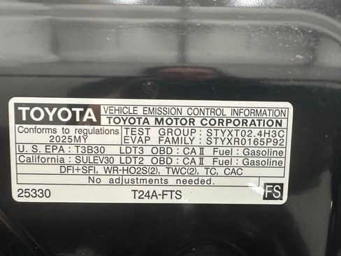 Used 2025 Toyota 4Runner SR5 image 72