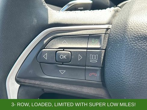 Used 2023 Jeep Grand Cherokee L Limited AWD/4WD image 24