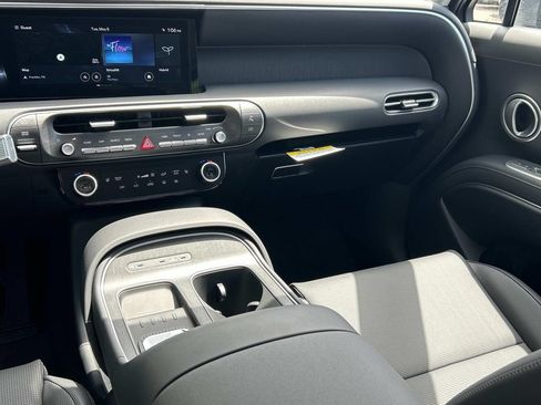 New 2026 Hyundai Palisade FWD Hybrid image 25