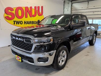 New 2026 RAM 1500 4x4 Crew Cab