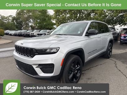 Used 2024 Jeep Grand Cherokee Altitude