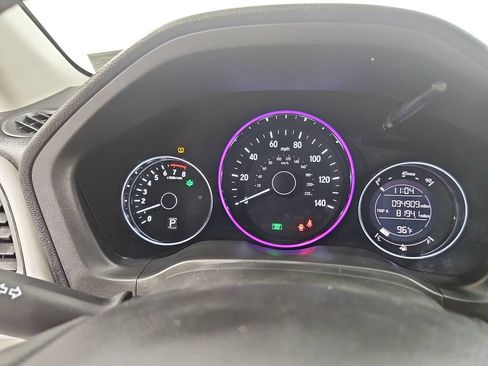 Used 2017 Honda HR-V LX image 15