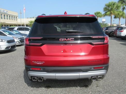 Used 2024 GMC Acadia Elevation w/ Luxury Package image 5