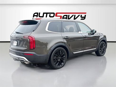 Used 2021 Kia Telluride SX w/ Towing Package image 7