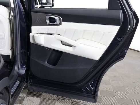 Certified 2023 Kia Sorento SX Prestige AWD/4WD image 29