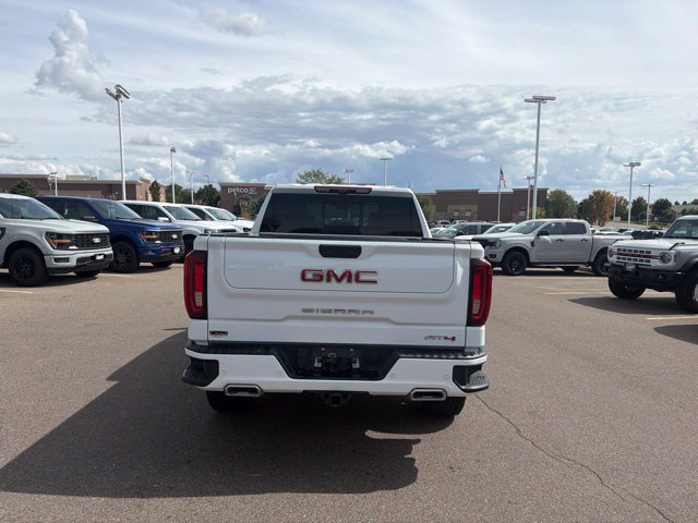 Used 2024 GMC Sierra 1500 AT4 w/ Technology Package AWD/4WD image 8