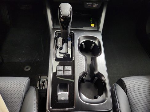 New 2026 Subaru Outback Touring image 28