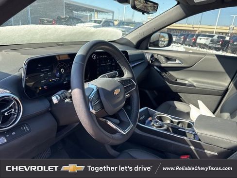 Certified 2026 Chevrolet Equinox LT w/ Convenience Package II image 21