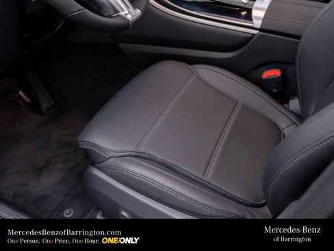 New 2026 Mercedes-Benz GLC 300 4MATIC image 17