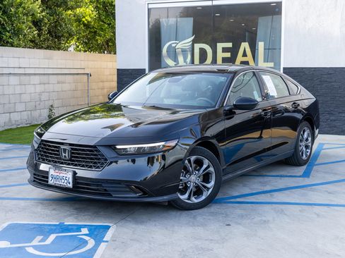 Used 2023 Honda Accord EX image 6