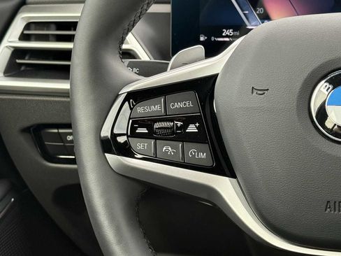 Used 2025 BMW 330i Sedan image 33