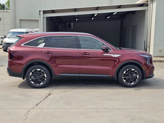 Used 2025 Kia Sorento S FWD image 7