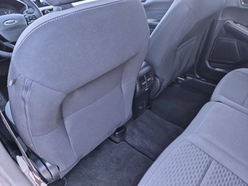 Used 2022 Ford Escape SE w/ Cold Weather Package AWD/4WD image 18