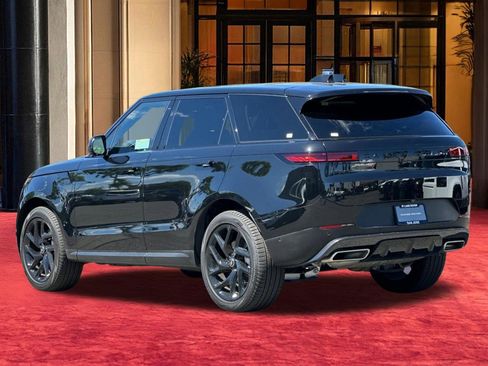 New 2025 Land Rover Range Rover Sport SE AWD/4WD image 3