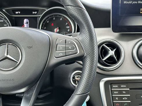 Used 2019 Mercedes-Benz CLA 250 4MATIC image 10