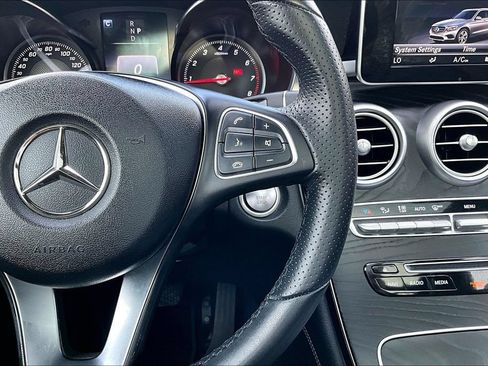 Used 2018 Mercedes-Benz GLC 300 image 28