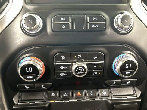 Used 2021 GMC Sierra 1500 Elevation AWD/4WD image 16