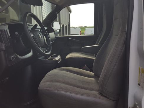 Used 2020 Chevrolet Express 3500 G3500 139 image 18