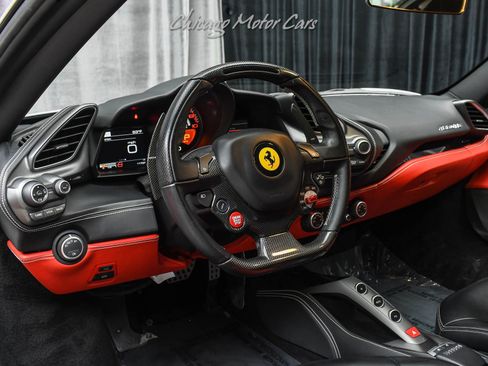 Used 2019 Ferrari 488 GTB image 8