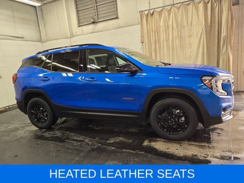Used 2024 GMC Terrain AT4 AWD/4WD image 6