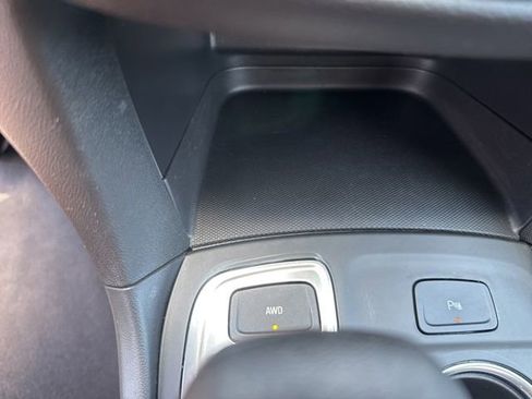 Used 2024 Chevrolet Equinox LT AWD/4WD image 20