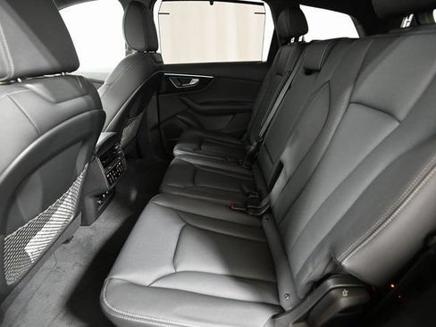 Used 2026 Audi Q7 3.0T Premium Plus AWD/4WD image 9