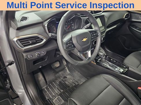 Used 2023 Chevrolet TrailBlazer ACTIV FWD image 11