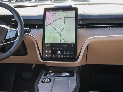 New 2026 Volvo EX90 Plus RWD image 23