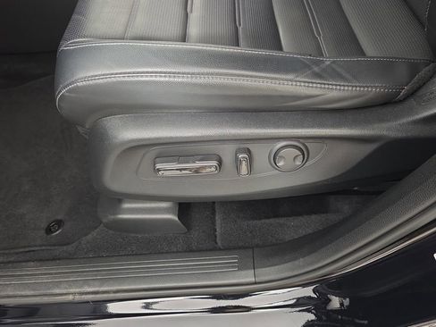 Certified 2023 Honda CR-V EX-L image 17