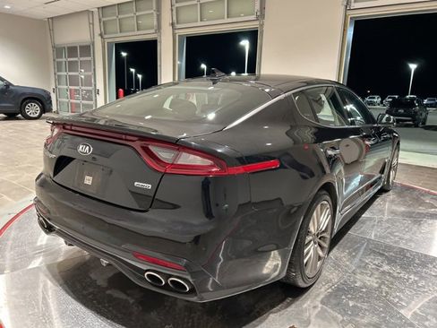 Used 2018 Kia Stinger image 6