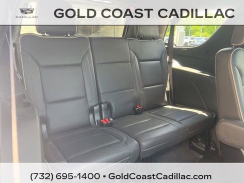 Used 2023 GMC Yukon SLT AWD/4WD image 13
