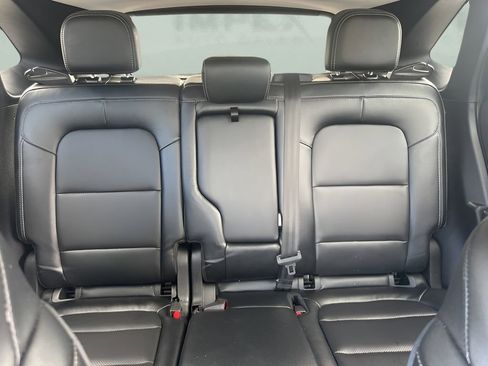 Used 2022 Ford Escape SEL image 11