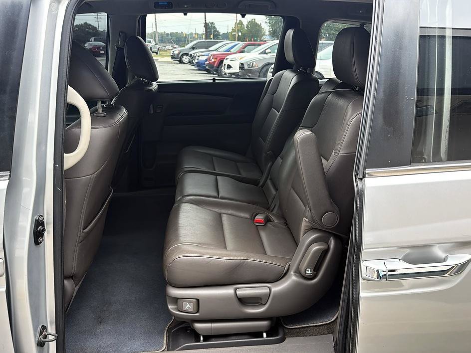Used 2013 Honda Odyssey EX-L image 18