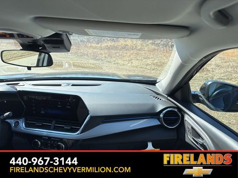 New 2026 Chevrolet Trax LT w/ Driver Confidence Package image 29