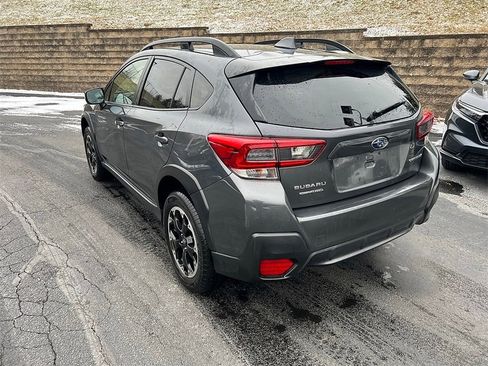 Used 2023 Subaru Crosstrek 2.0i Premium image 8