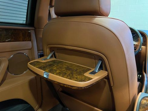 Used 2015 Bentley Flying Spur V8 image 35