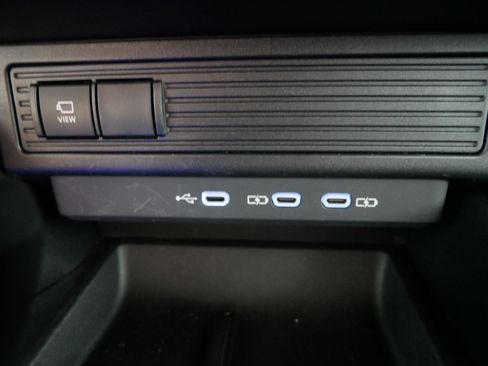 Used 2024 Toyota Land Cruiser AWD/4WD image 31