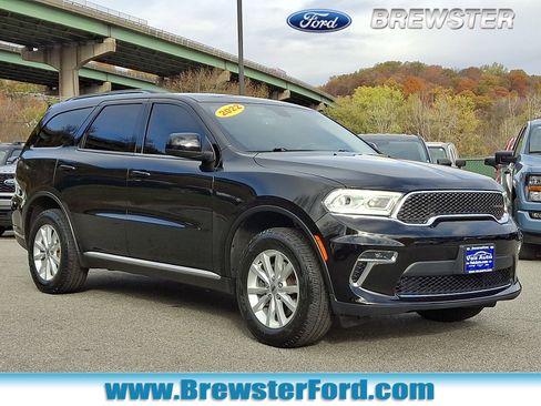 Used 2022 Dodge Durango SXT image 1