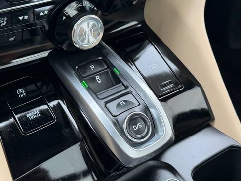 Certified 2024 Acura MDX SH-AWD w/ Technology Package image 24