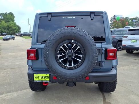 New 2026 Jeep Wrangler Unlimited Rubicon AWD/4WD image 3