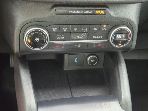 Used 2020 Ford Escape SEL FWD image 27