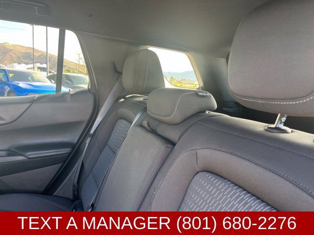 Used 2026 Chevrolet Equinox LT AWD/4WD image 15