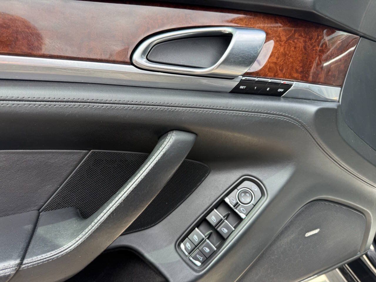Used 2011 Porsche Panamera 4S AWD/4WD image 24