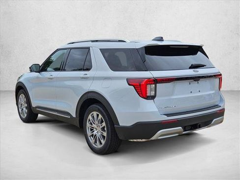 New 2026 Ford Explorer Platinum RWD image 9
