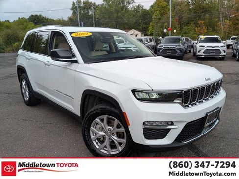 Used 2022 Jeep Grand Cherokee Limited image 1