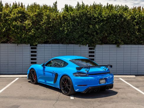 Used 2023 Porsche 718 Cayman GT4 w/ Chrono Package RWD image 23