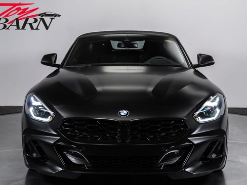 Used 2026 BMW Z4 M40i RWD image 16